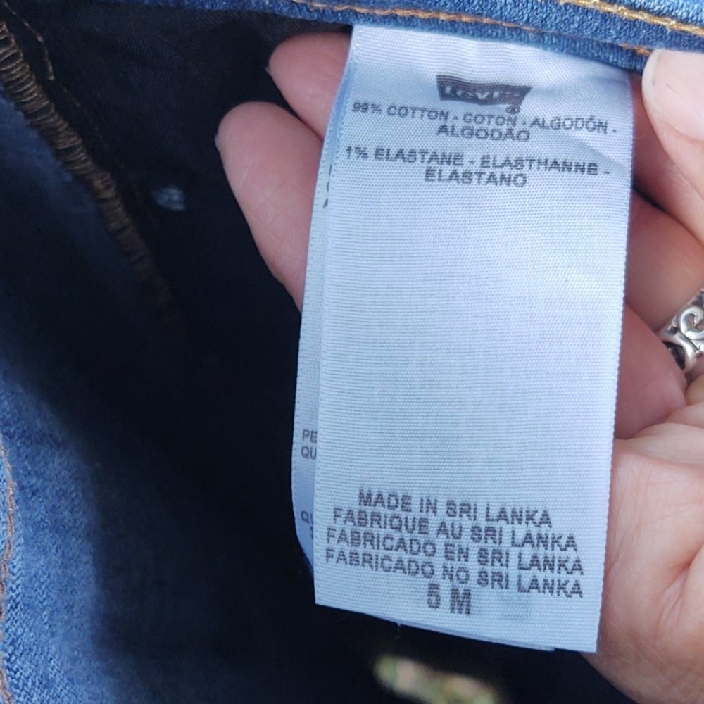 Jeans - Picture 2 of 5